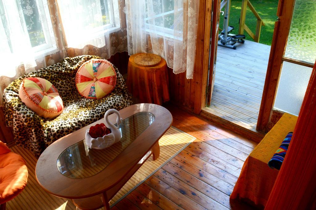 Rannaküla Roosi Holiday Home מראה חיצוני תמונה